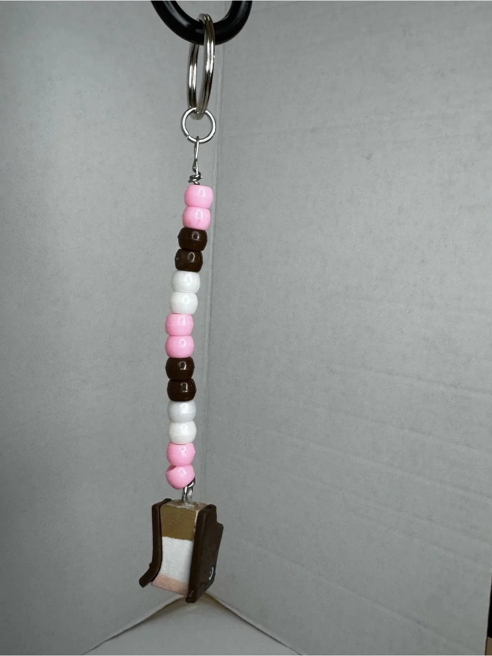 Shopkins Ice Cream Sandwich Beaded Key & Card Holder - Pink, Brown, White